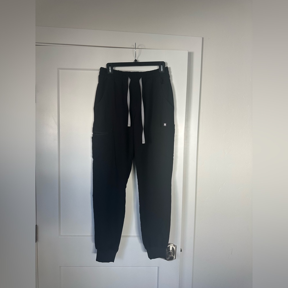 Figs Black Jogger Scrubs